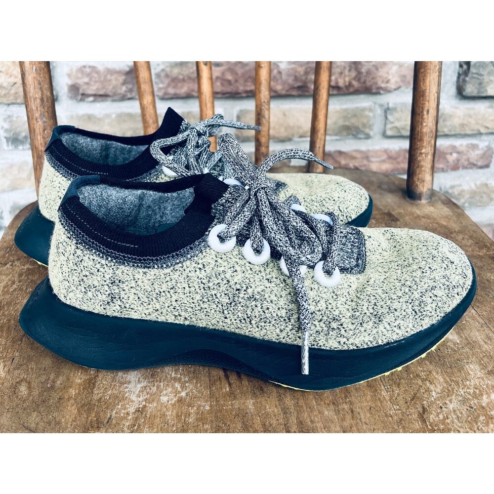 Allbirds Women's Wool Dasher Mizzle Low Green Running Shoes, Size 6.5